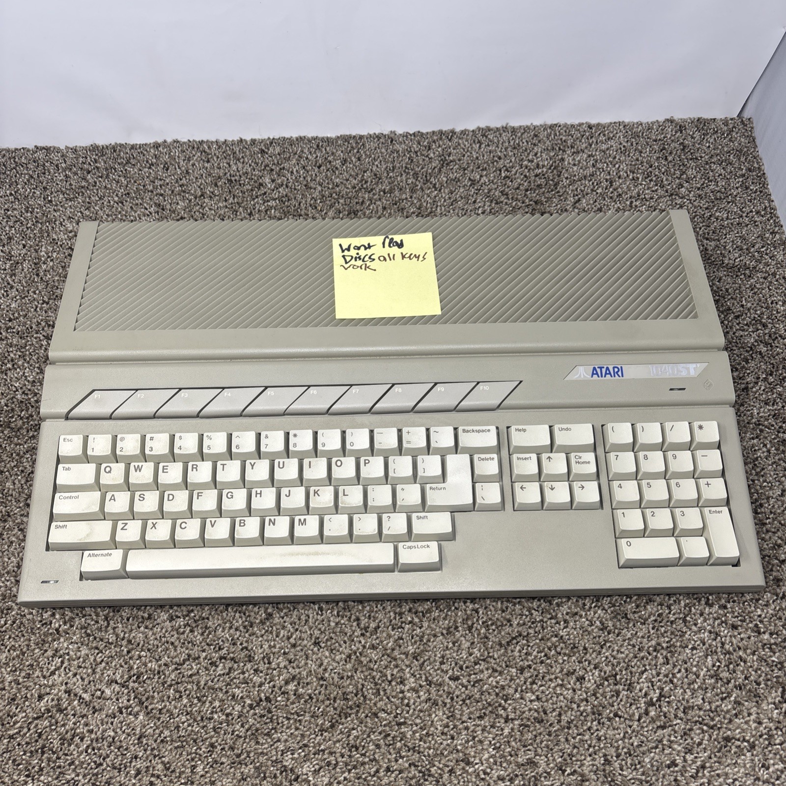 FOR PARTS AS IS Atari 1040ST Personal Computer Desktop Vintage 1040STF BAD DRIVE