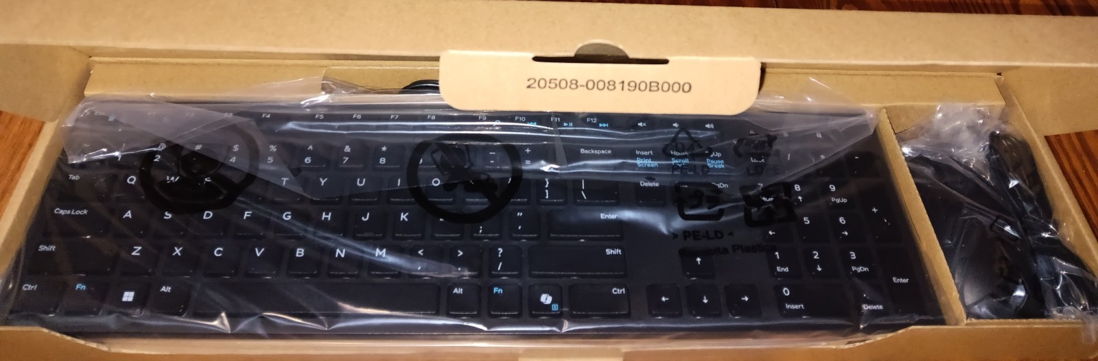 Dell KM300C-US USB Wired Keyboard Mouse Combo 1000 DPI Optical LED Tracking