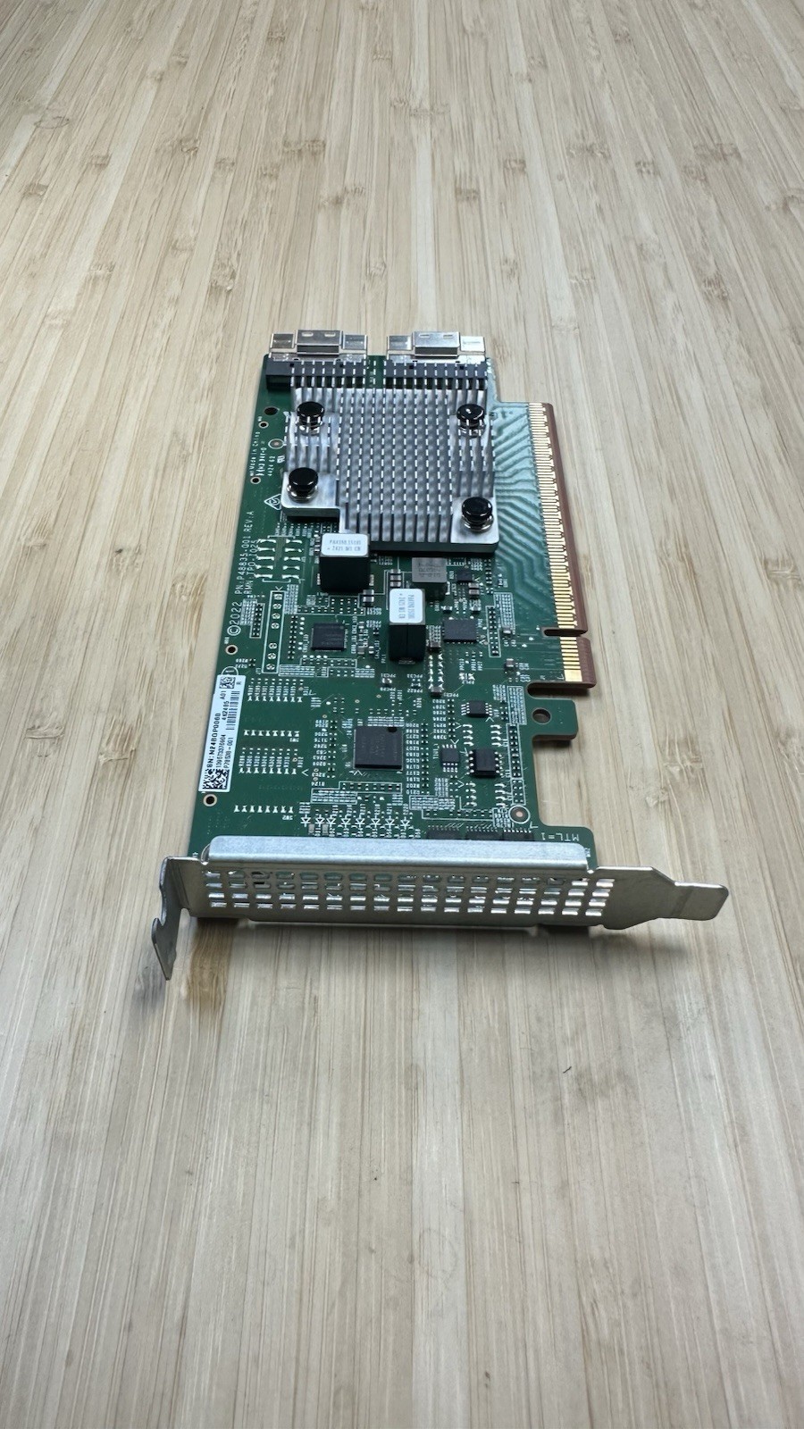 HPE Gen11 PCI-e 5.0 2-Port Adapter Direct Attach x4 NVMe Retimer Gen5 x16