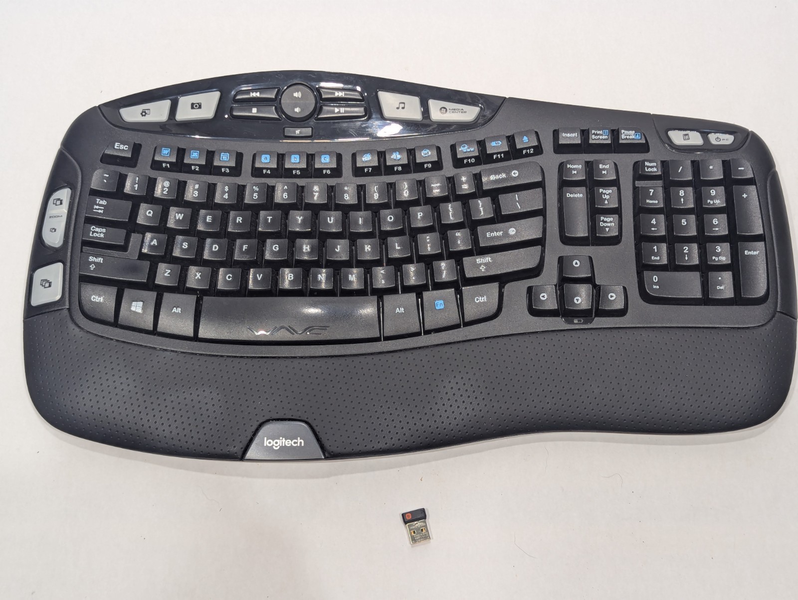 Logitech K350 Wireless Keyboard w/ USB Unifying Receiver Dongle – Tested – Great