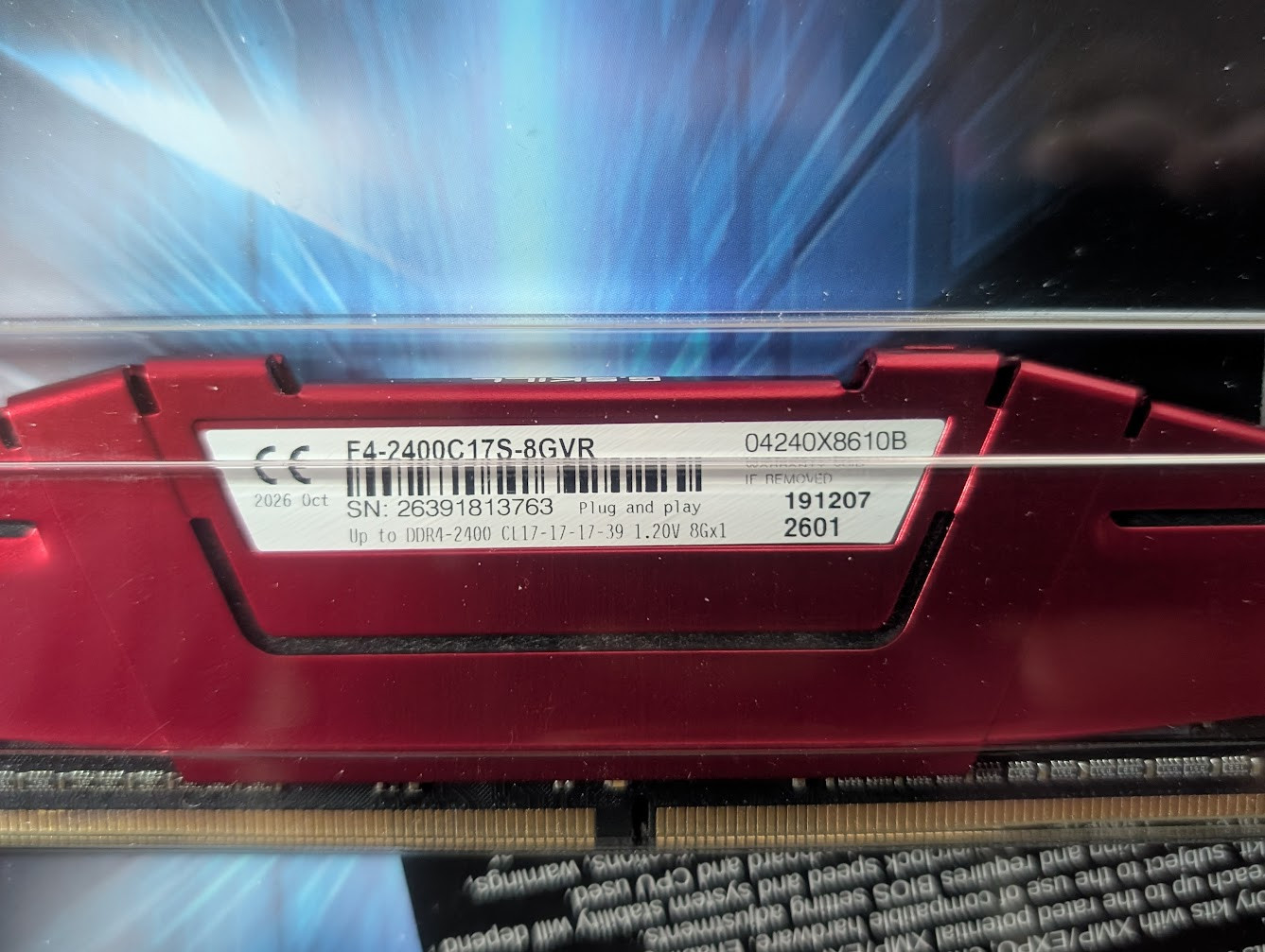 G.Skill Ripjaws F4-2400C17S-8GVR DDR4-2400 CL17-17-17-39 1.20V 8GB (1x8GB)
