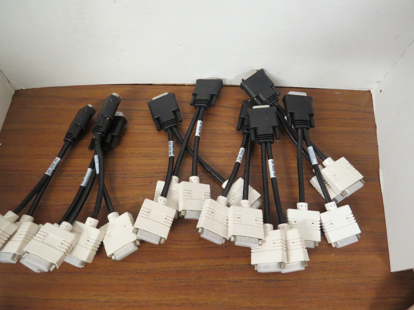 9 NEW GENUINE DELL 0H9361 DMS-59 (M) to DUAL DVI-D (F) Y SPLITTER ADAPTER CABLE