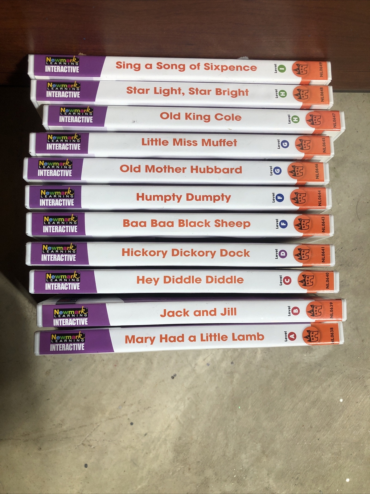 Newmark Learning Interactive Whiteboard CD ROMs, Nursery Rhyme Tales, 11/set