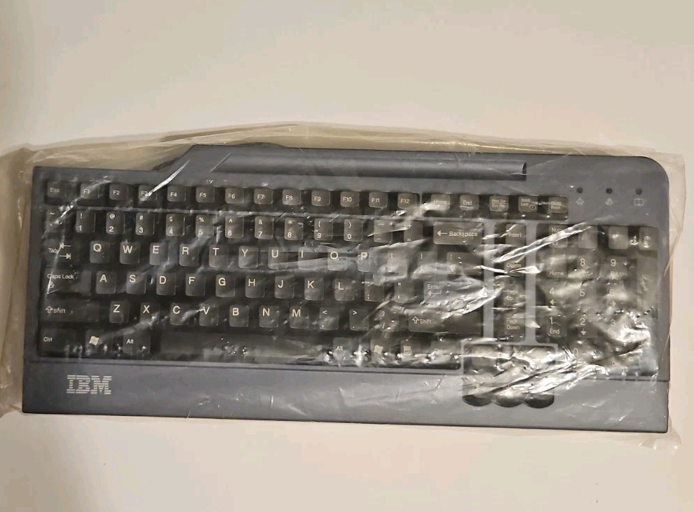 IBM Active Response Pro Keyboard New Unopened Old Stock Vtg. 2002