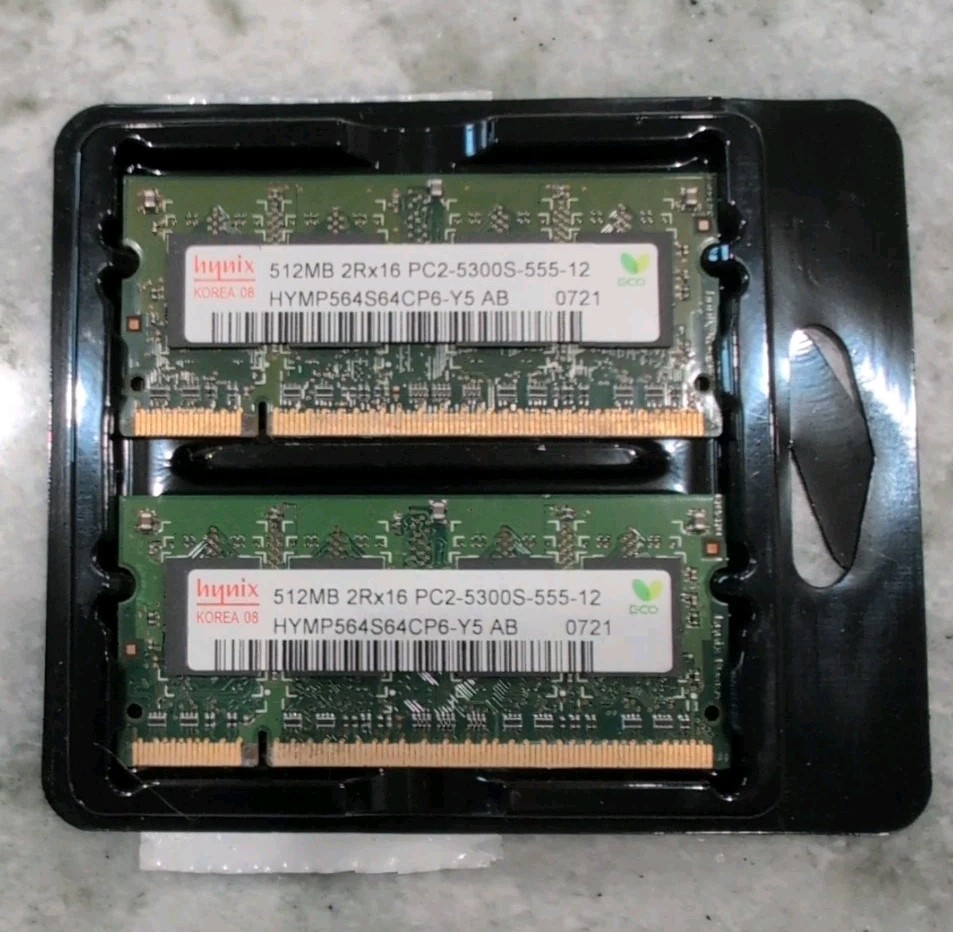 Hynix Laptop Apple Ram Memory Sticks (2 X 512MB) 2RX16 PC2-5300S-555-12 0721