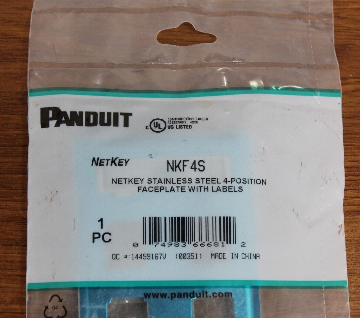 Panduit  NetKey - NKF4S - 4 Position Stainless Steel Faceplate w/ Labels ONE NEW