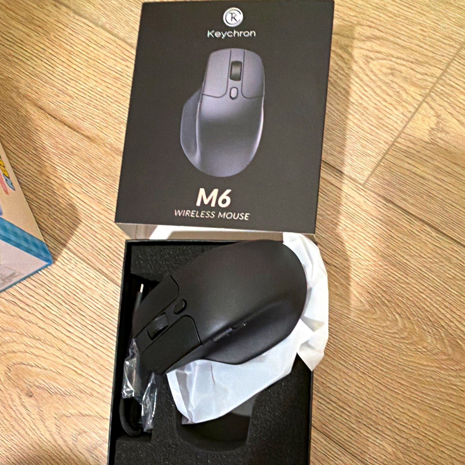 Keychron M6 Wireless Ergonomic Optical Mouse 4000 DPI 6-Button Black