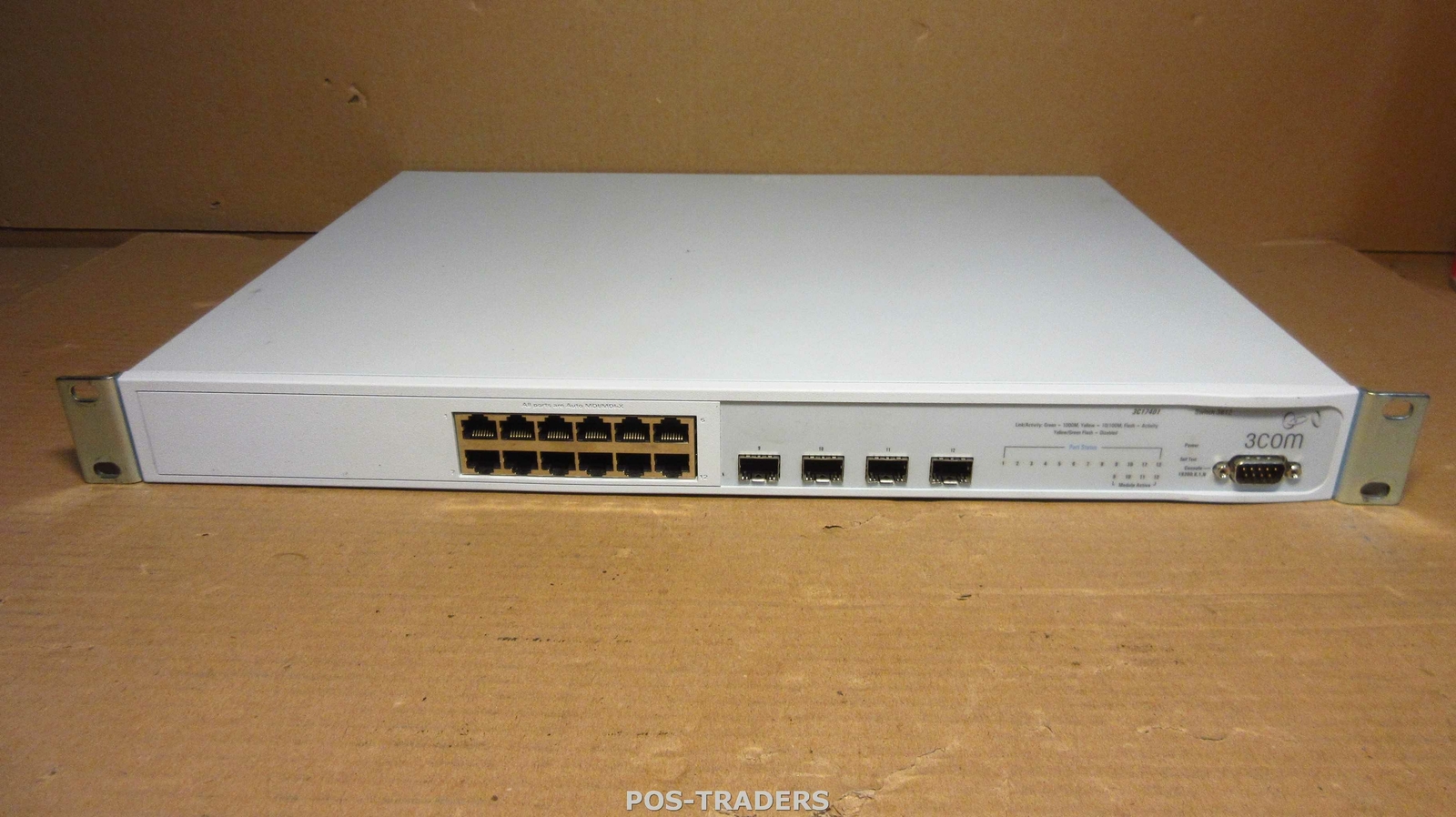 3com 3812 3C17401 SuperStack Switch 10/100/1000Mbps 12-port 4x SFP ports + EARS