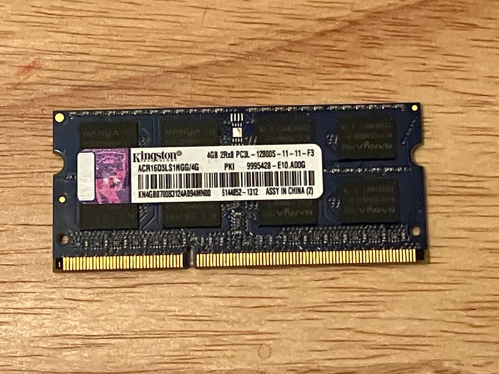 Gently Used Kingston 4GB Memory Dimm, PC3L-12800S Notebook Ram