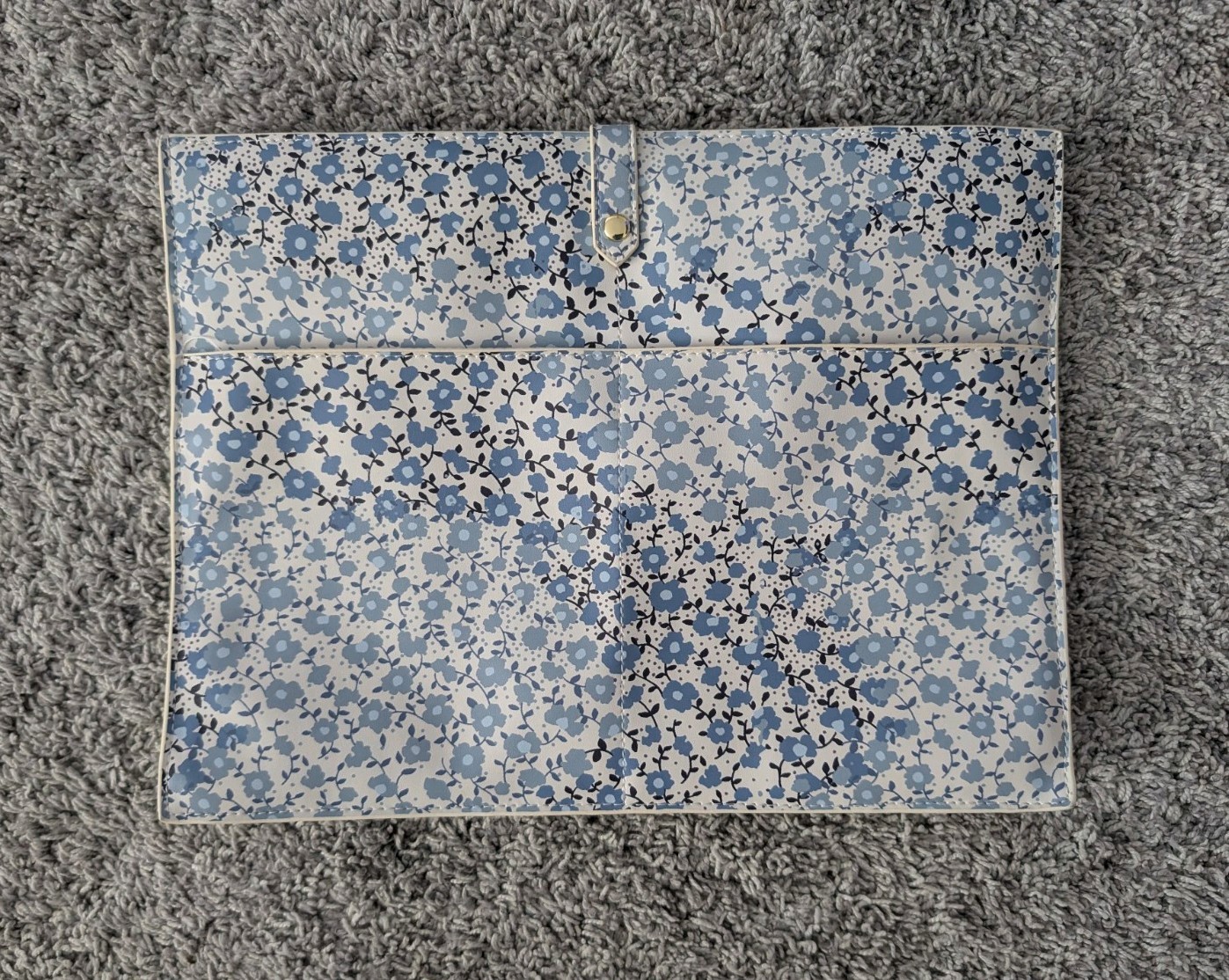 Martha Stewart tablet or laptop sleeve Envelope floral print