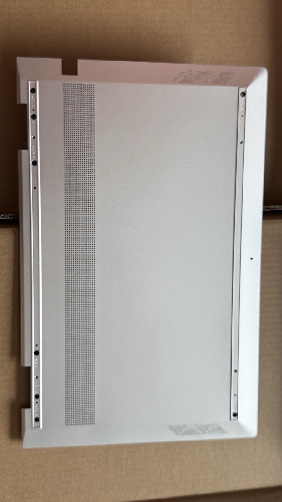 Genuine HP Laptop Bottom Base Cover White L94069-001 SPS L94069-001 OEM