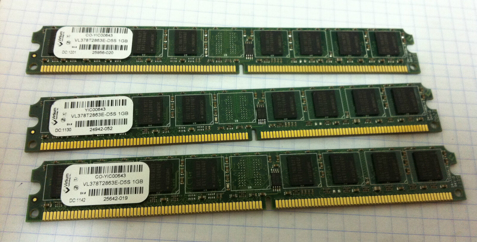 5x Virtium VL378T2863E-D5S 1GB PC2-4200 UnBuffered non-ECC CL4 240-Pin DIMM RAM