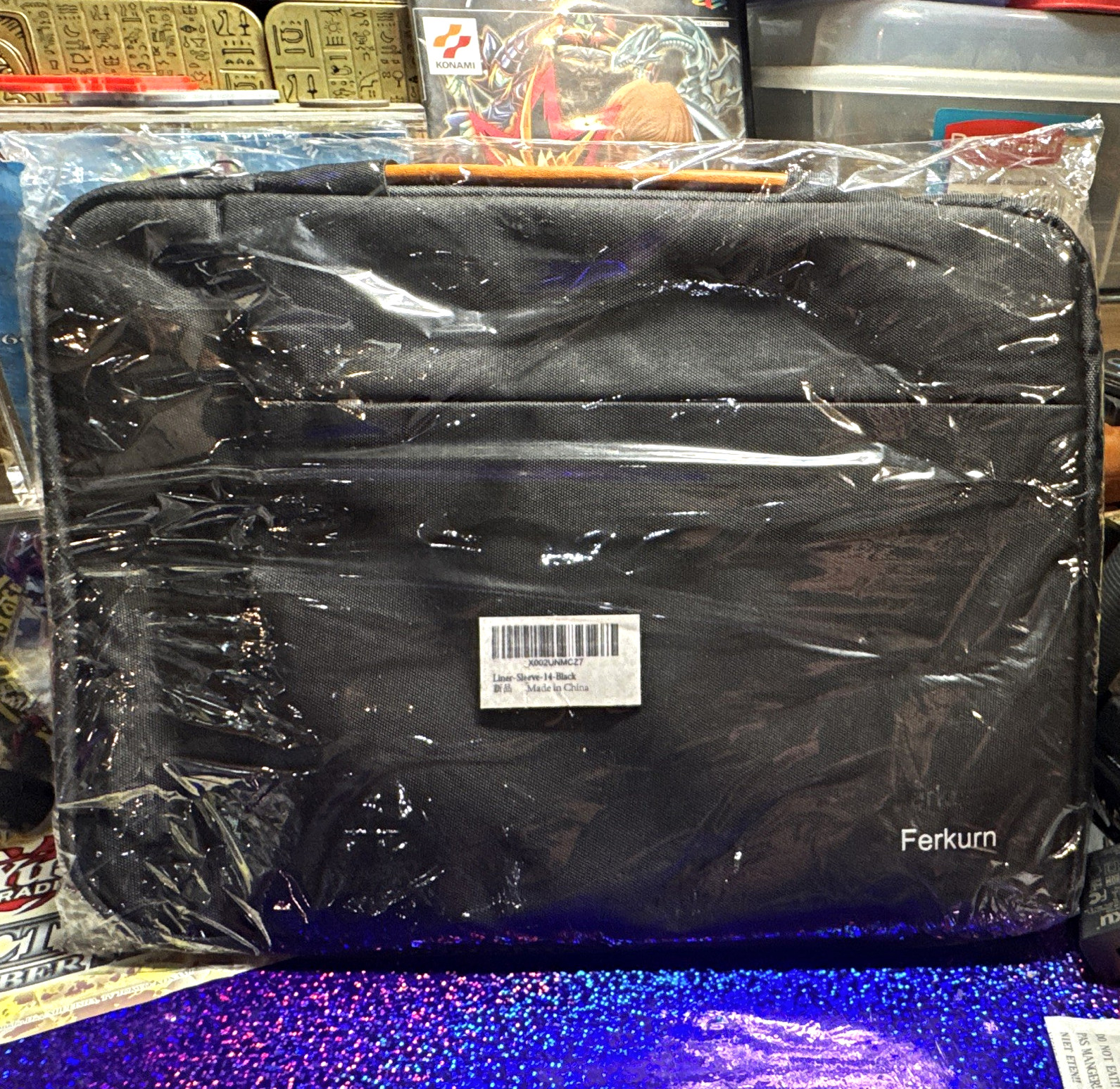 Ferkurn Line-Sleeve 14 Black Neoprene Padded Laptop Sleeve Case, Universal