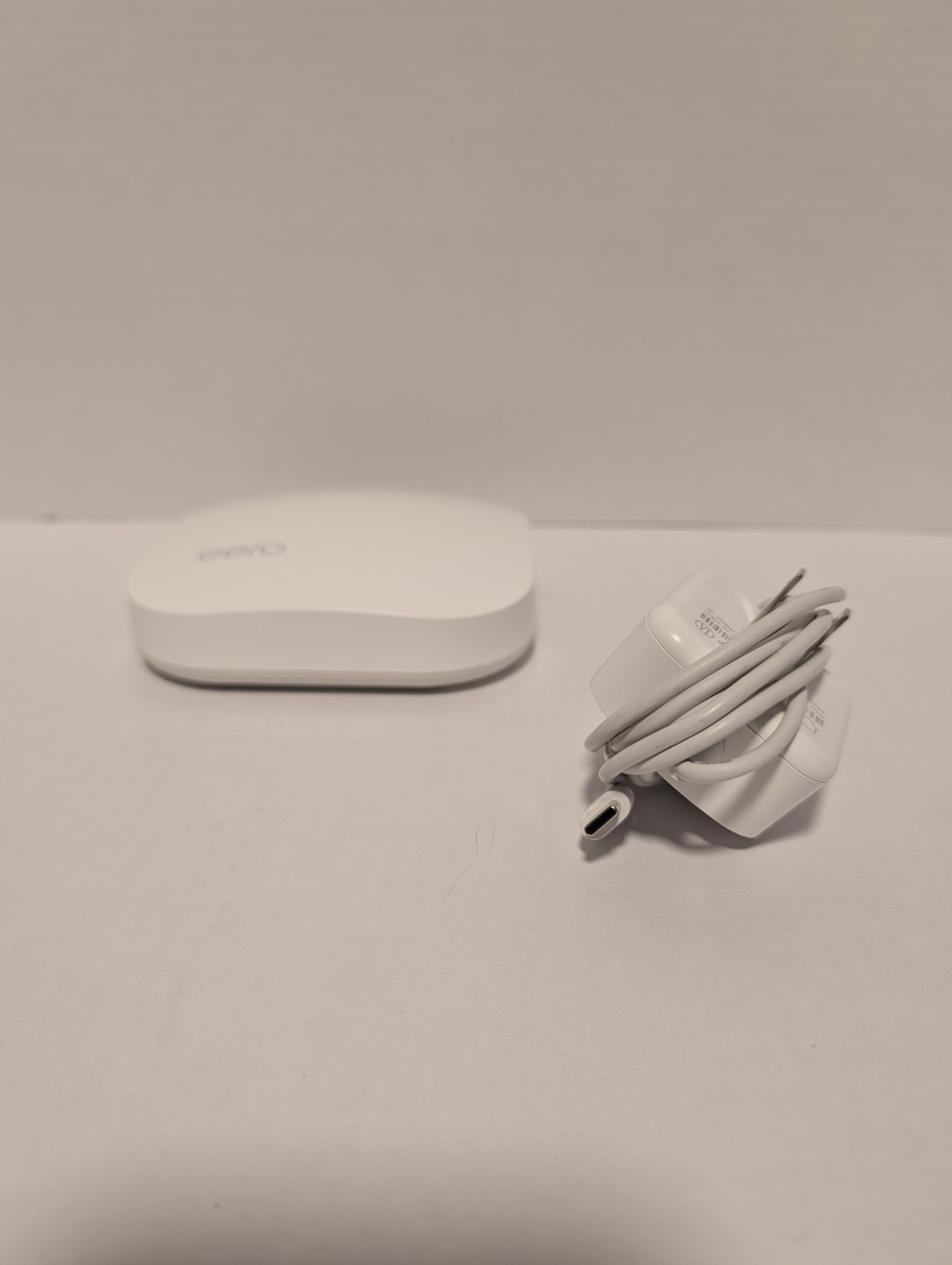 Amazon EERO Pro Tri-Band Wi-Fi 5 Mesh Router - B010001 - UA - ✅ TESTED ✅