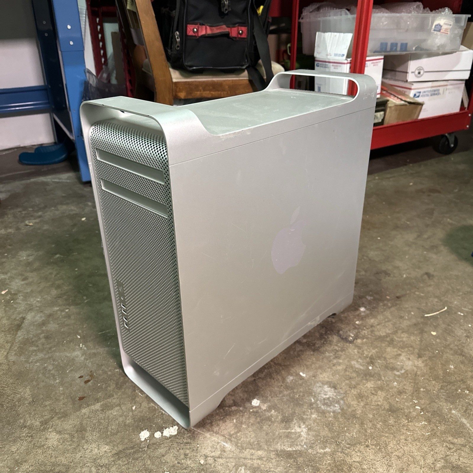 Apple Mac Pro A1186 2008 2.8 GHz Xeon E5462 8 GB RAM 80 GB HDD NVIDIA 8800 GT