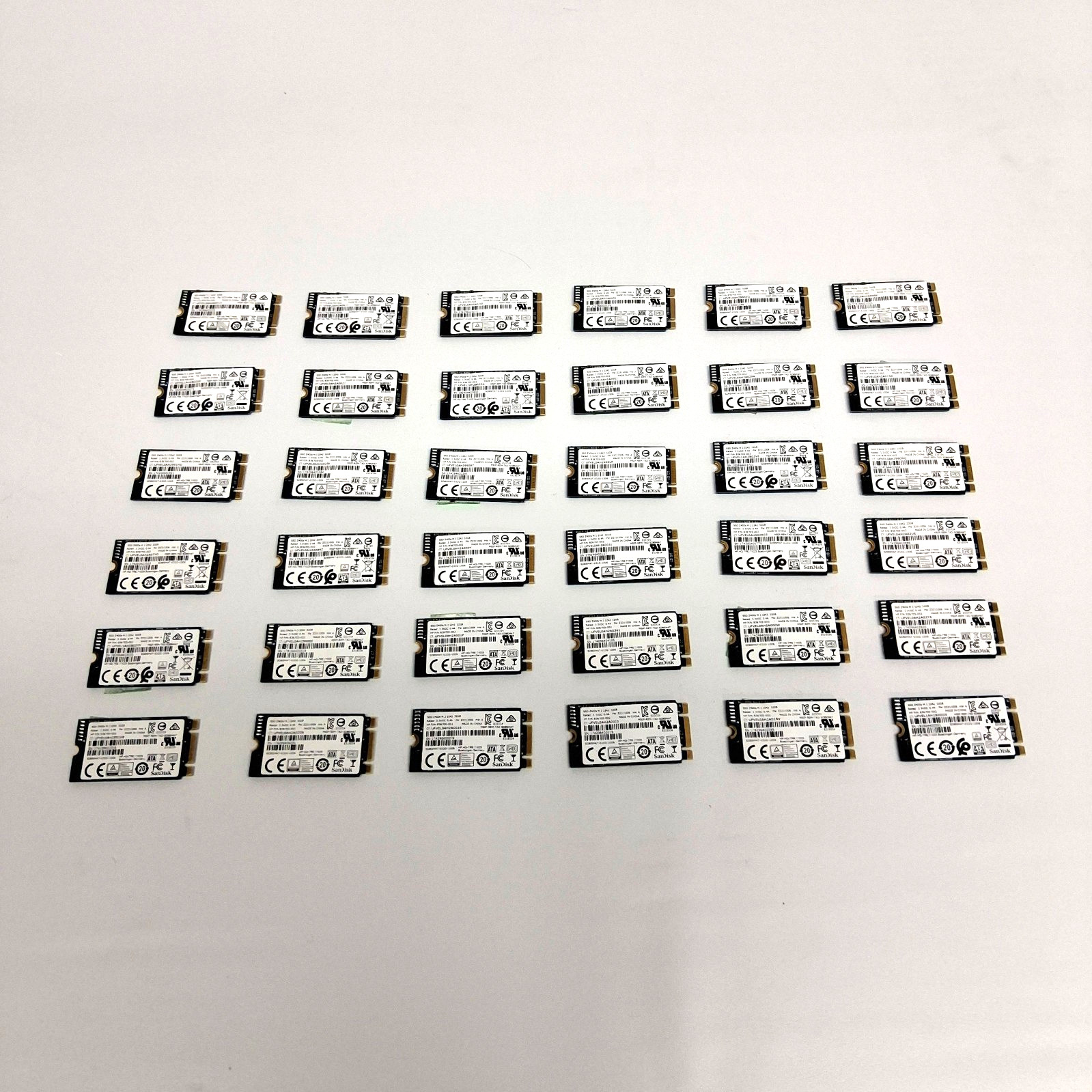 Lot of 36 SanDisk Z400s 32GB M.2 2242 SATA SSD SD8SMAT-032G-1006 HP 836705-002