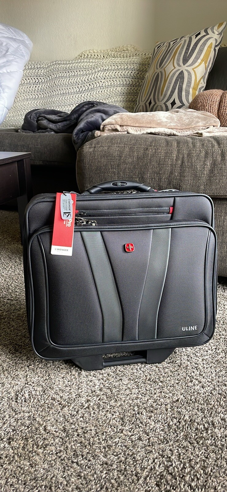 SwissGear Granada Double Gusset Wheeled Laptop Case - Black
