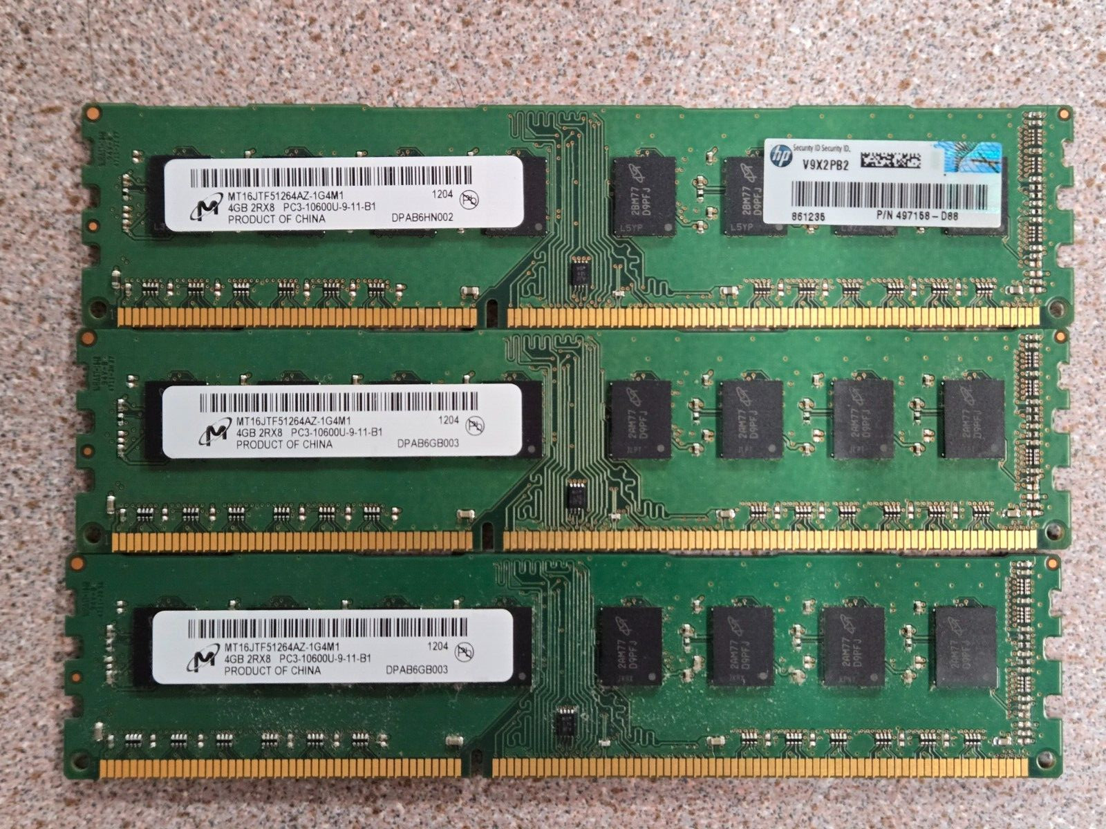 12GB Micron  3x4GB 2RX8 PC3-10600U-9-11-B1