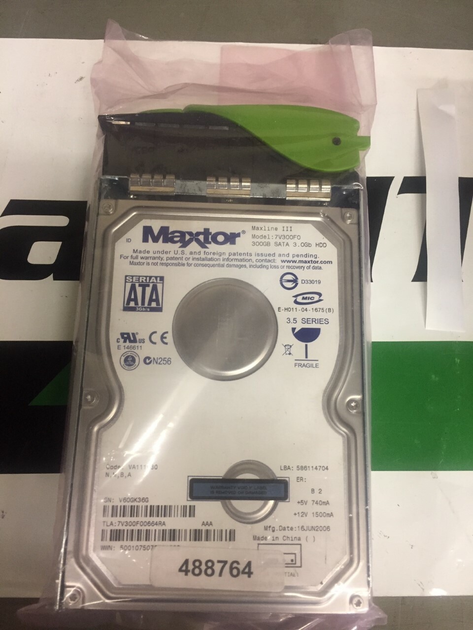7V300F0 Maxtor MAXLINE 300GB 7.2K RPM 3Gbps 3.5" SATA Hard Drive
