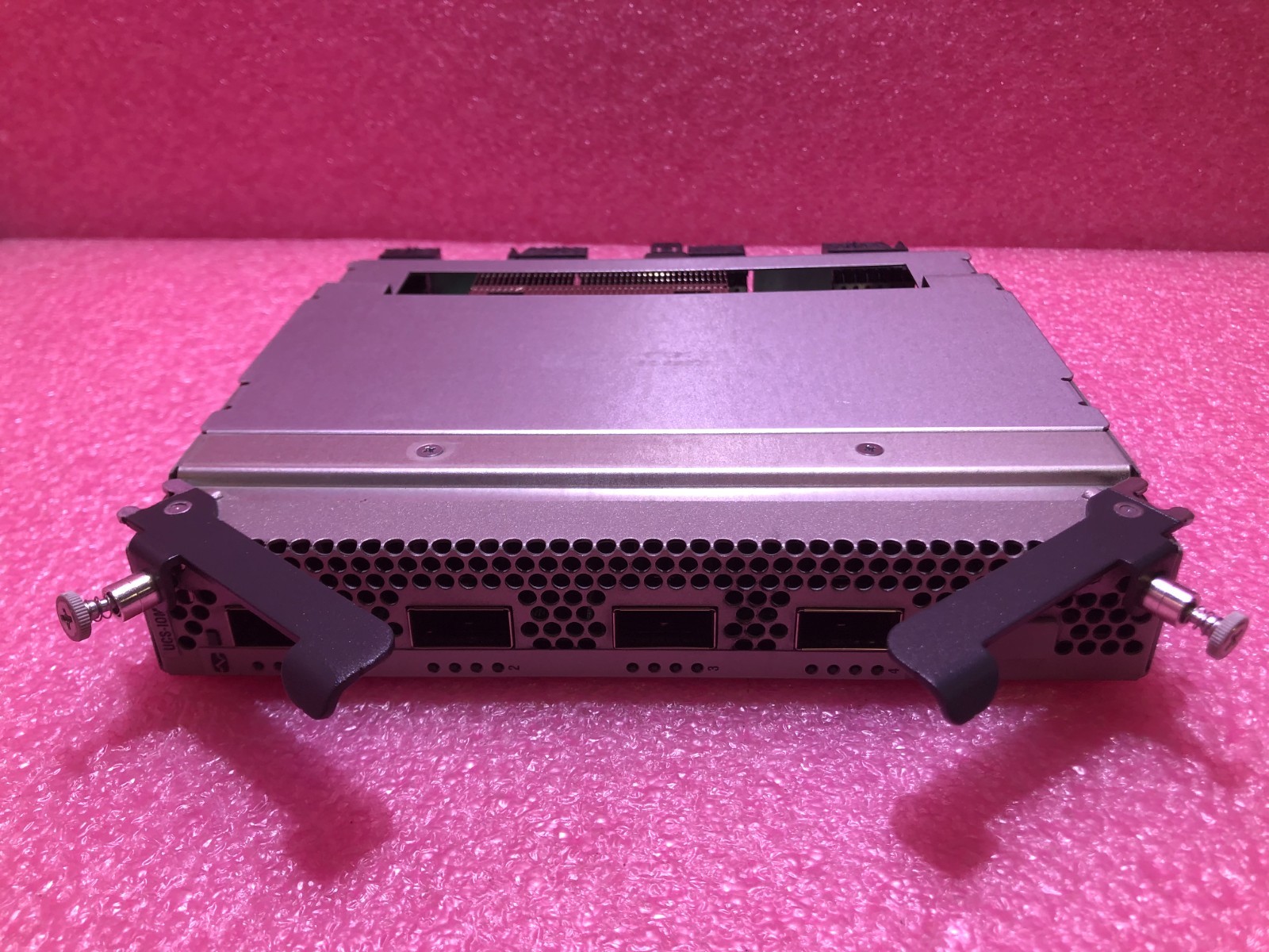 Cisco UCS-IOM-2304 UCS 2304XP I/O Module (4 External, 8 Internal 40Gb Ports)