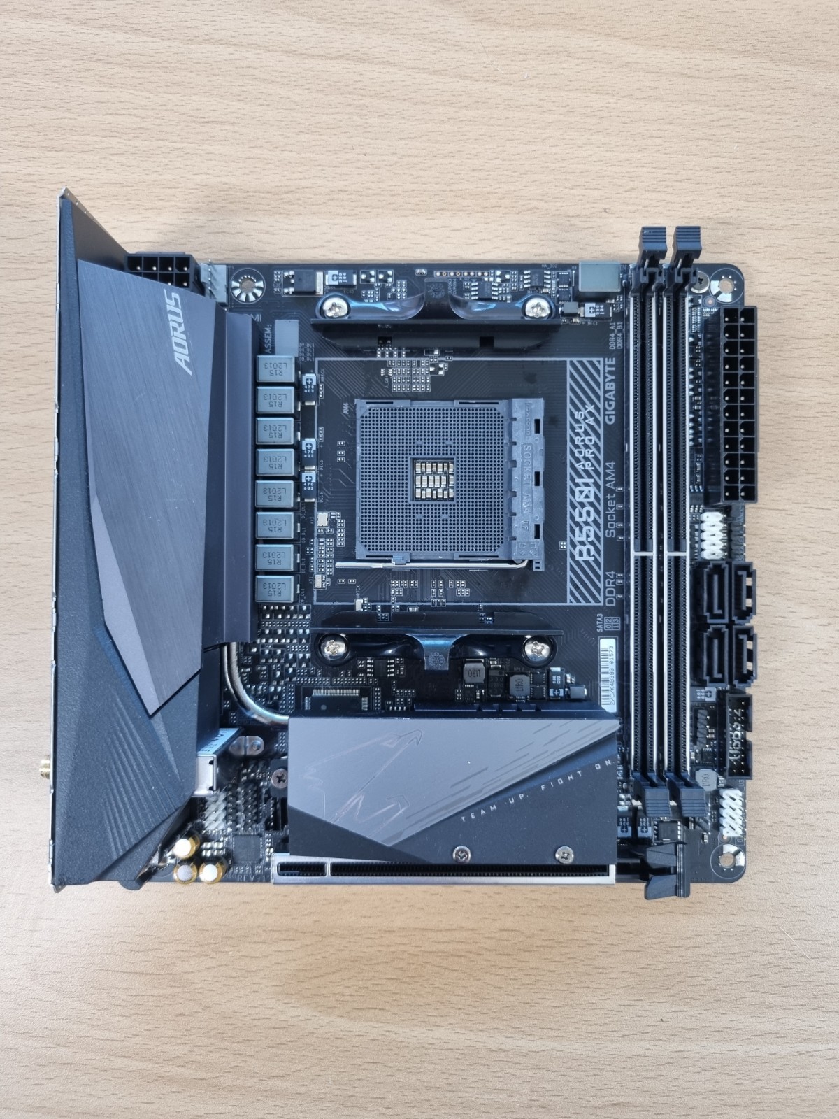 Gigabyte b550i Aorus Pro Ax ITX Motherboard