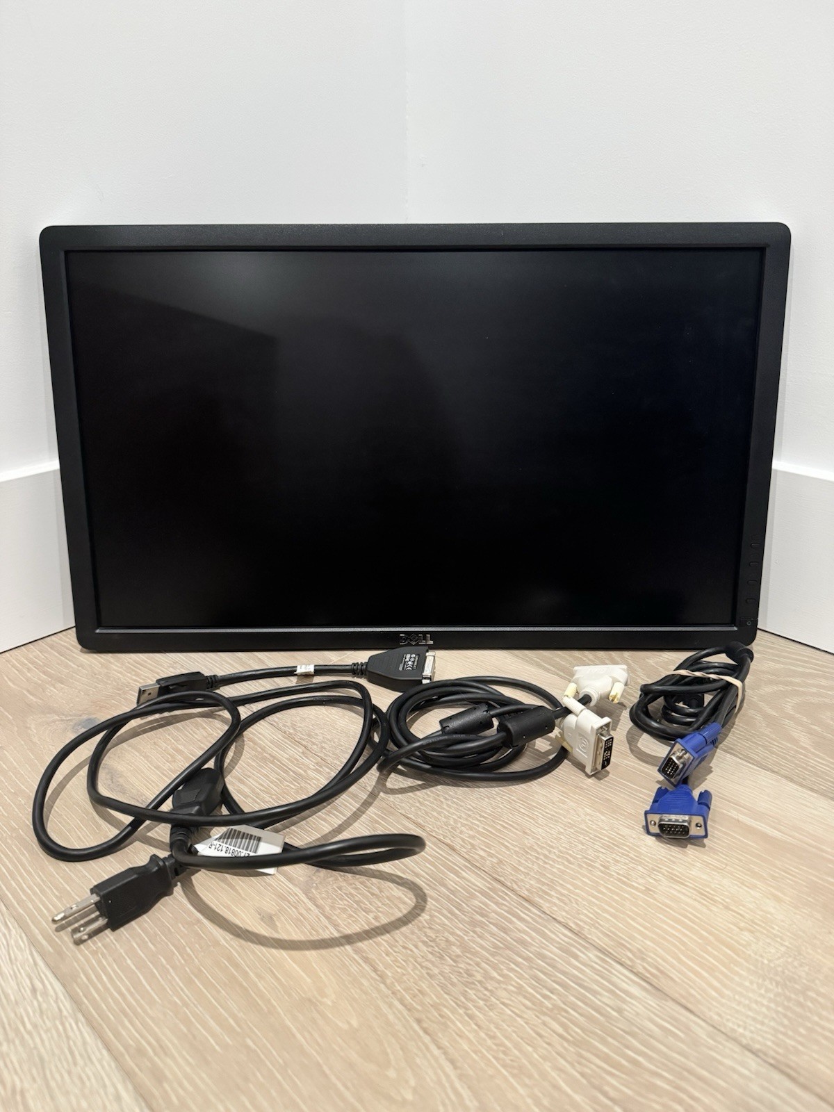 Dell UltraSharp U2312HM 23" LED Monitor 4-Port USB VGA DVI 1080p U2312HMt 2GFKN