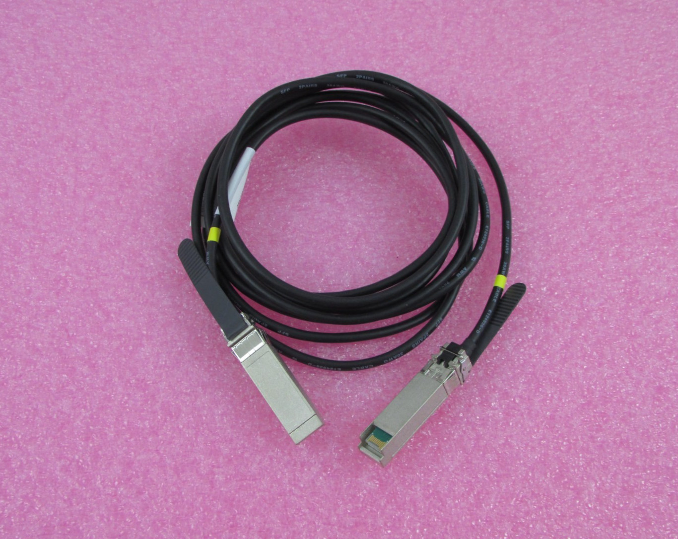Brocade 10-SFPP-TWX-0301 3m 10G SFP+ Passive Direct Attach Copper Cable