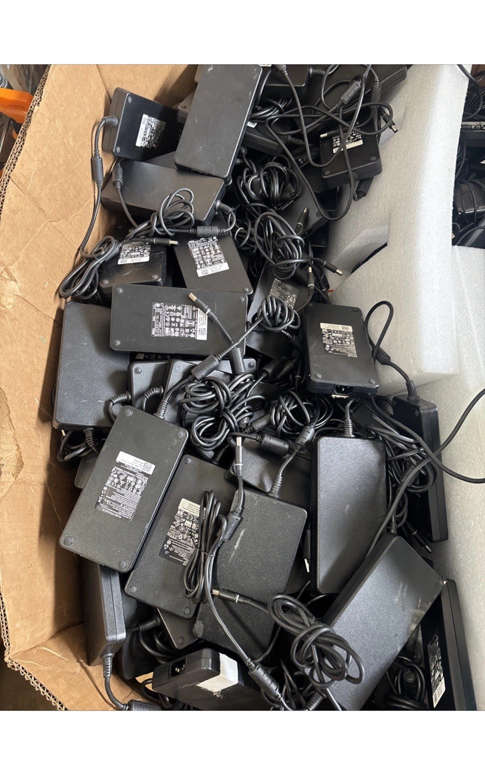 (Lot of 10) Dell 240W 19.5V 12.3A AC Adapter Charger -