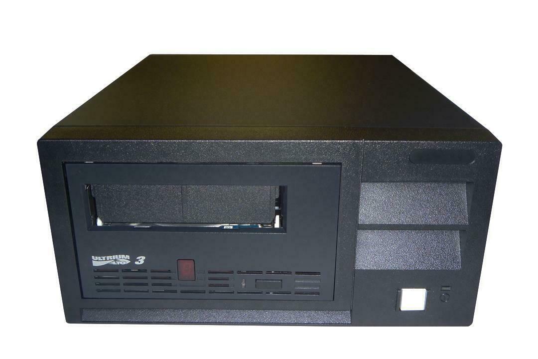 IBM  Ultrium3 LTO3 SCSI LVD Tape External  Drive  3503-B1X 24P2442 3580-L33