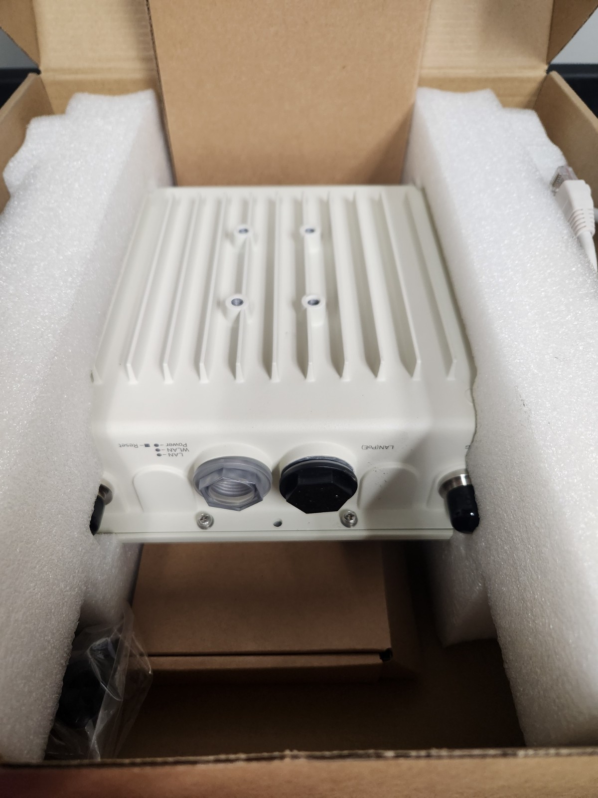Sophos AP100X Access Point BNIB