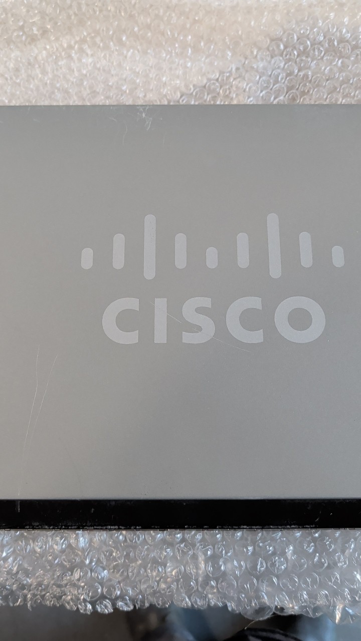Cisco Small Business Pro ESW-520-24P-K9 24-Port 10/100 Ethernet Switch
