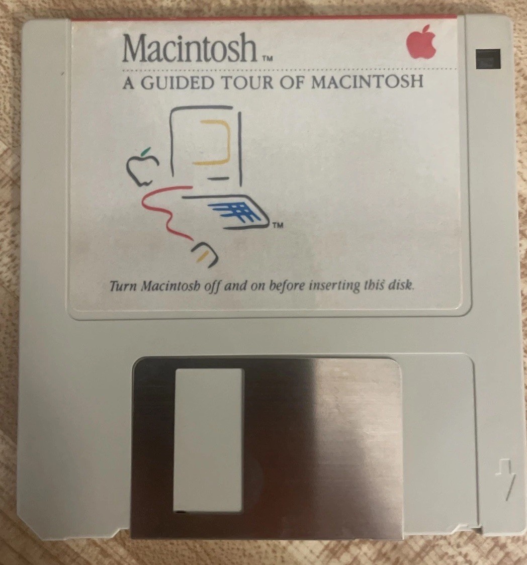 Apple Macintosh Guided Tour Floppy Disk 1984 Original 690-5002-C RARE Vtg