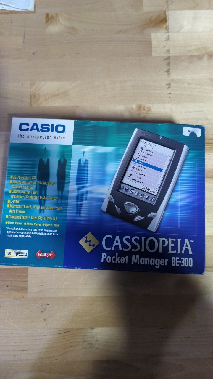 Casio Cassiopeia BE-300 Pocket Manager PDA Windows CE 3.0 Vintage w/ Box