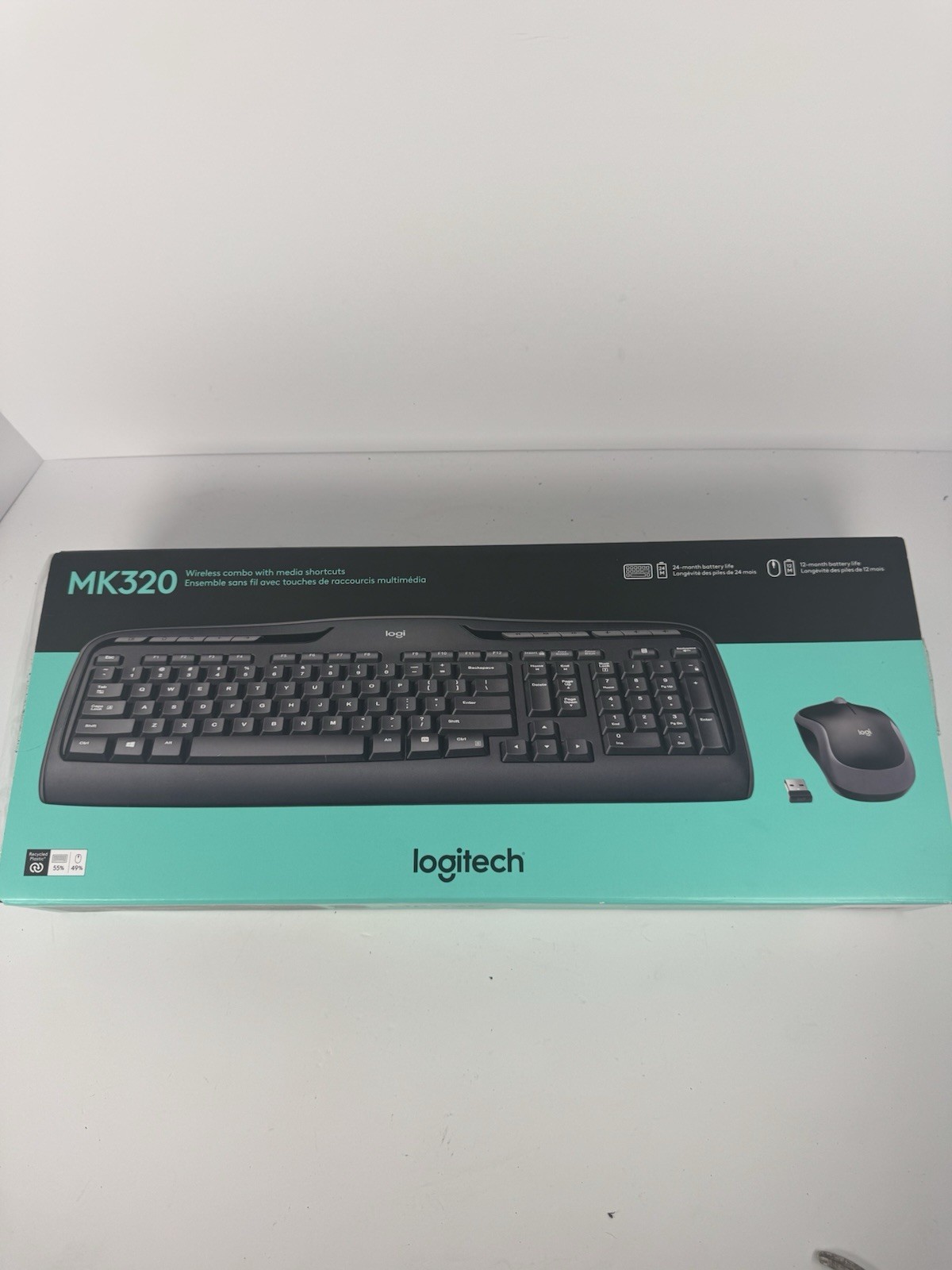 Logitech MK320 Wireless Desktop Keyboard and Mouse Combo Black Brand New