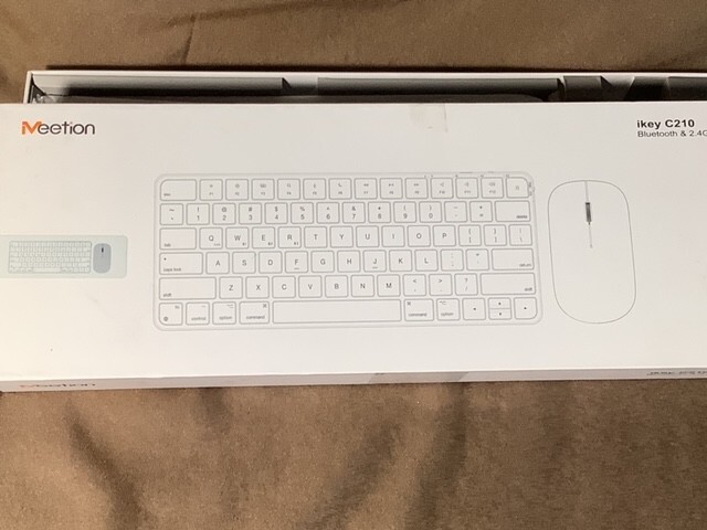 MEETION iKey C210 Wireless Bluetooth Keyboard and Mouse 