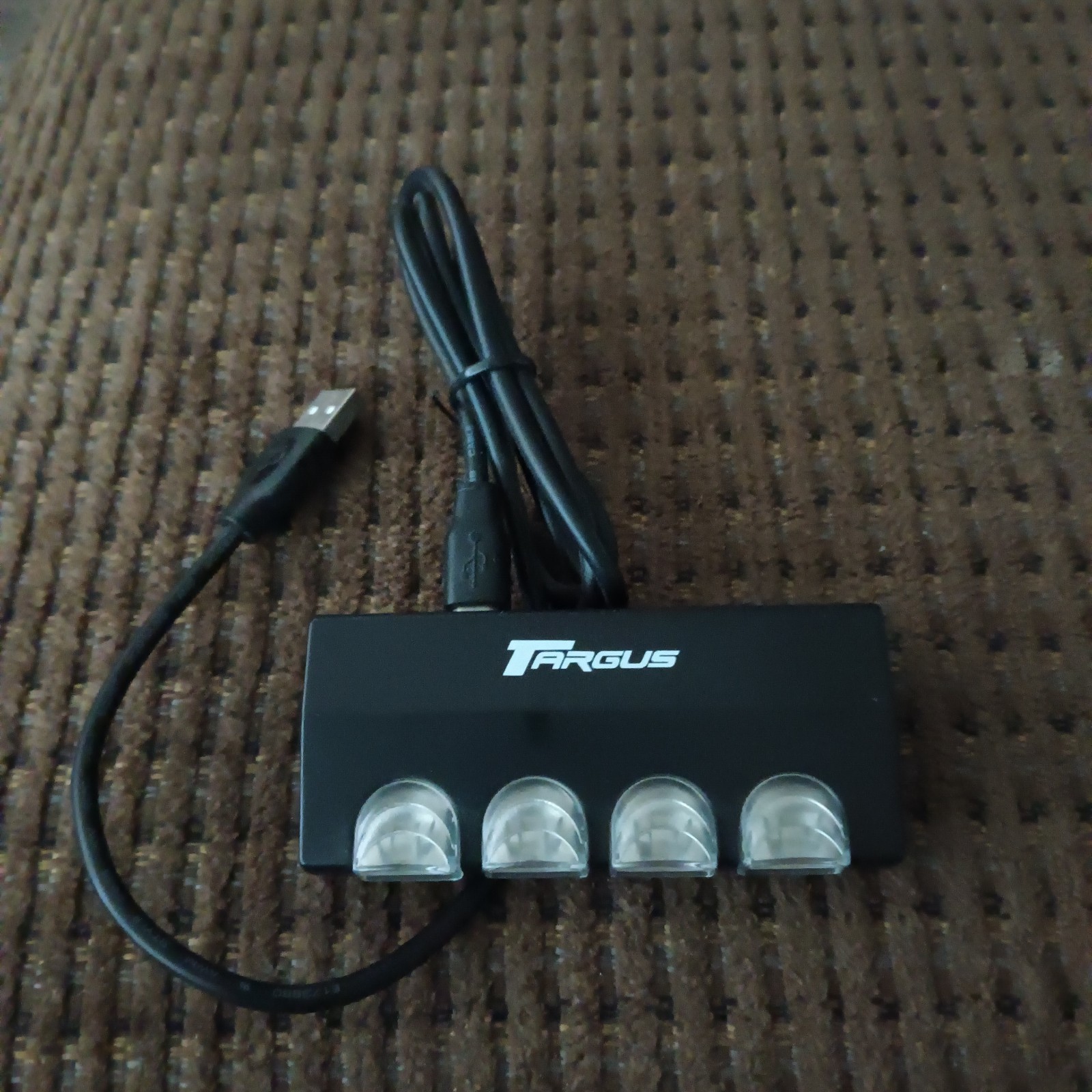 Targus PA055 USB 4-Port Portable Hub Splitter Box Black