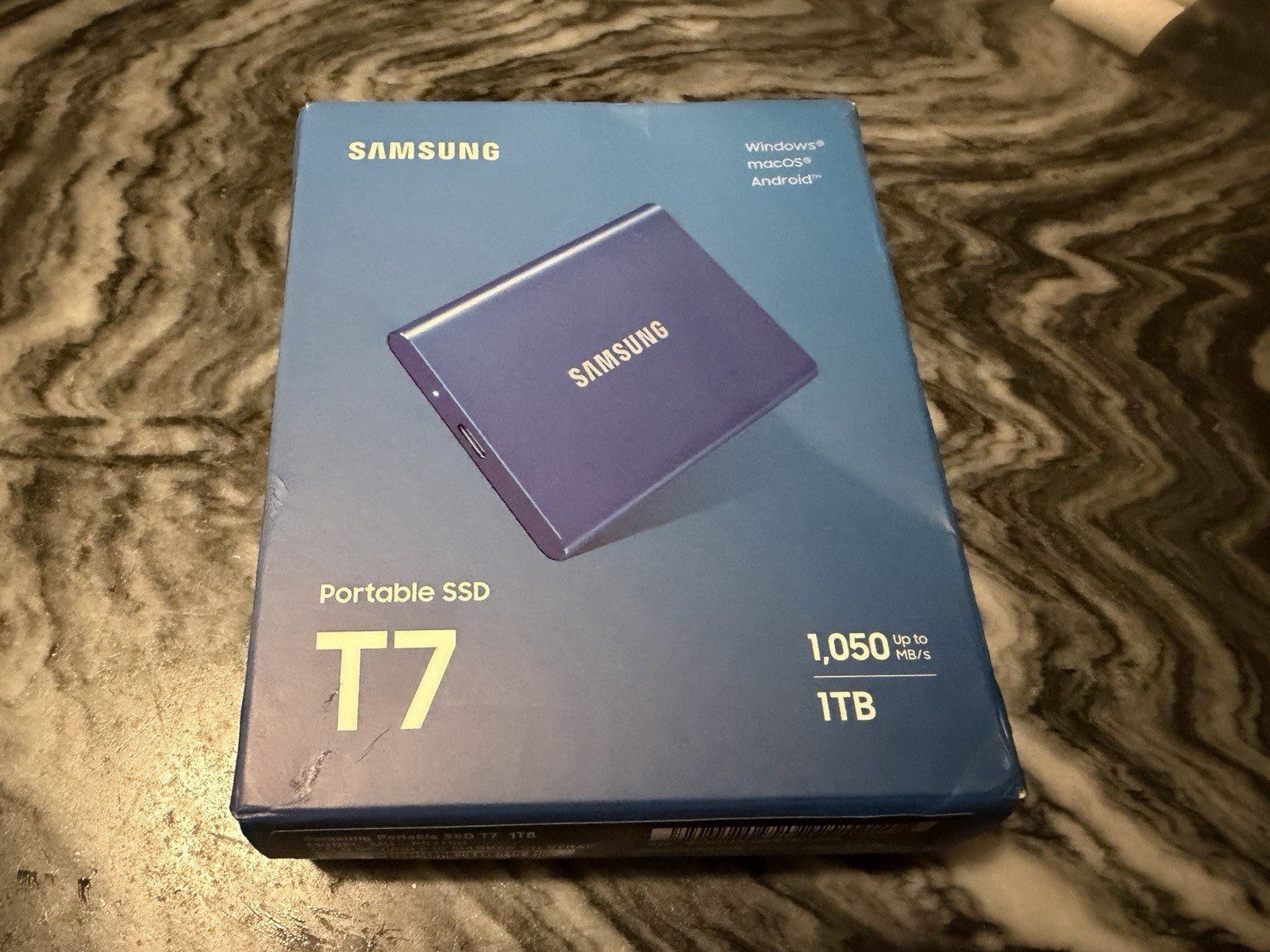 SAMSUNG T7 Portable SSD 1TB Indigo Blue USB 3.2 Gen2 External MU-PC1T0H/AM