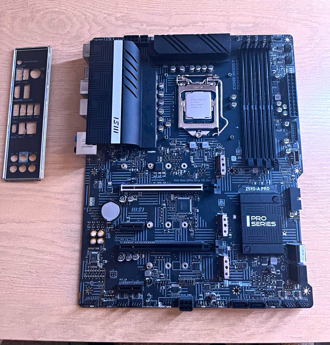 MSI Z590-A PRO LGA1200 Motherboard + Intel Core i5-10400 2.90GHz