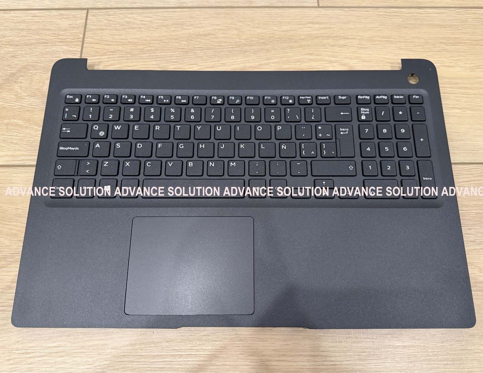 New Dell Latitude E3500 3500 Palmrest Non-Backlit Latin Spanish Keyboard XPXMR