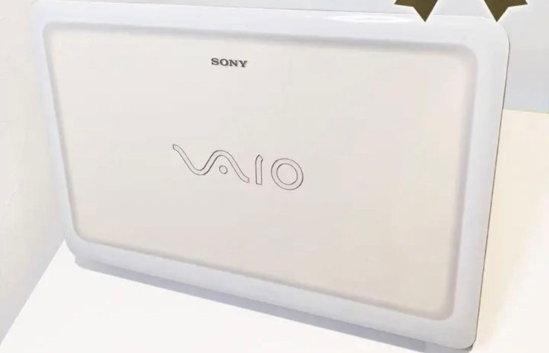 SONY VAIO VPCCB49FJ Intel Core i5 2450M 2.50 GHz  RAM 8GB Used japan AC100V