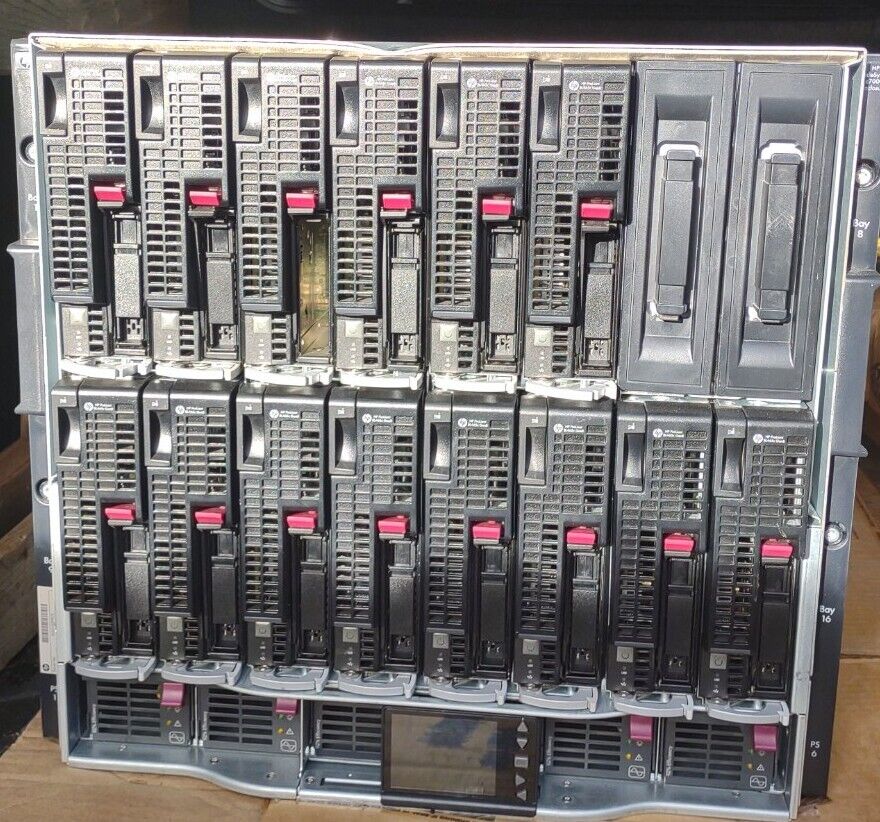 Hp BladeSystem c7000 Server Enclosure 16 Slot ProLiant BL465c Gen 8 (servers)