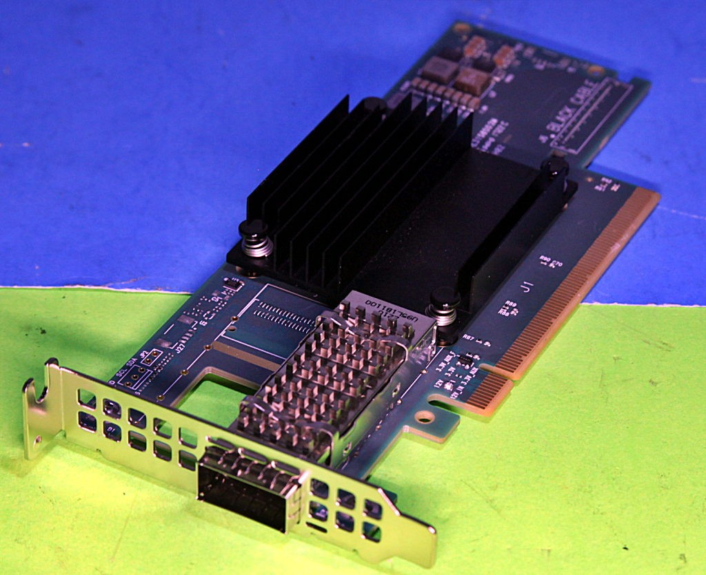 7TKND Dell Mellanox CX653105A ConnectX-6 1P HDR100 QSFP56 PCIe Adapter 07TKND