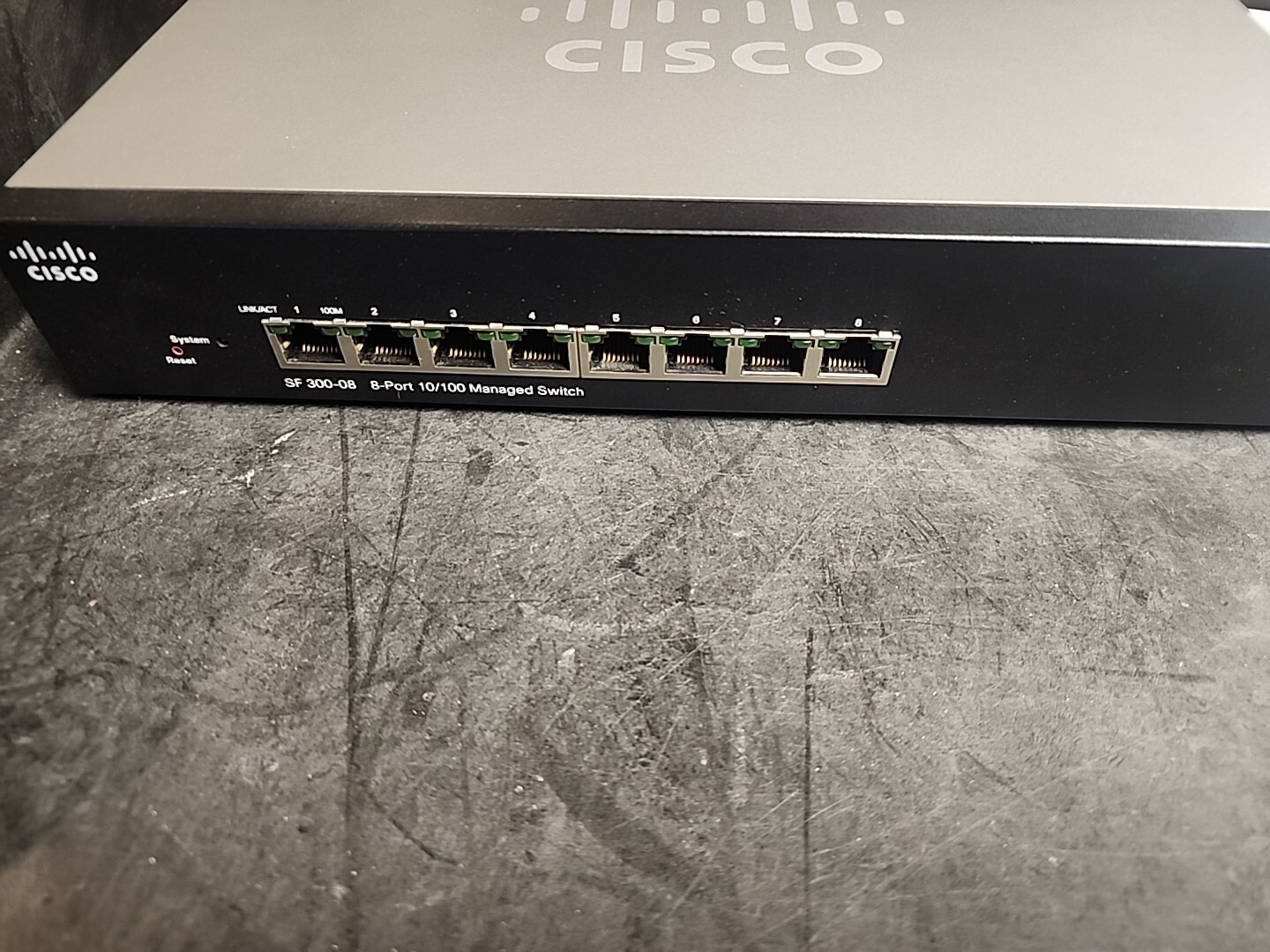 Cisco SF 300-08 (SRW208K9NA) 8-Ports External Switch Managed