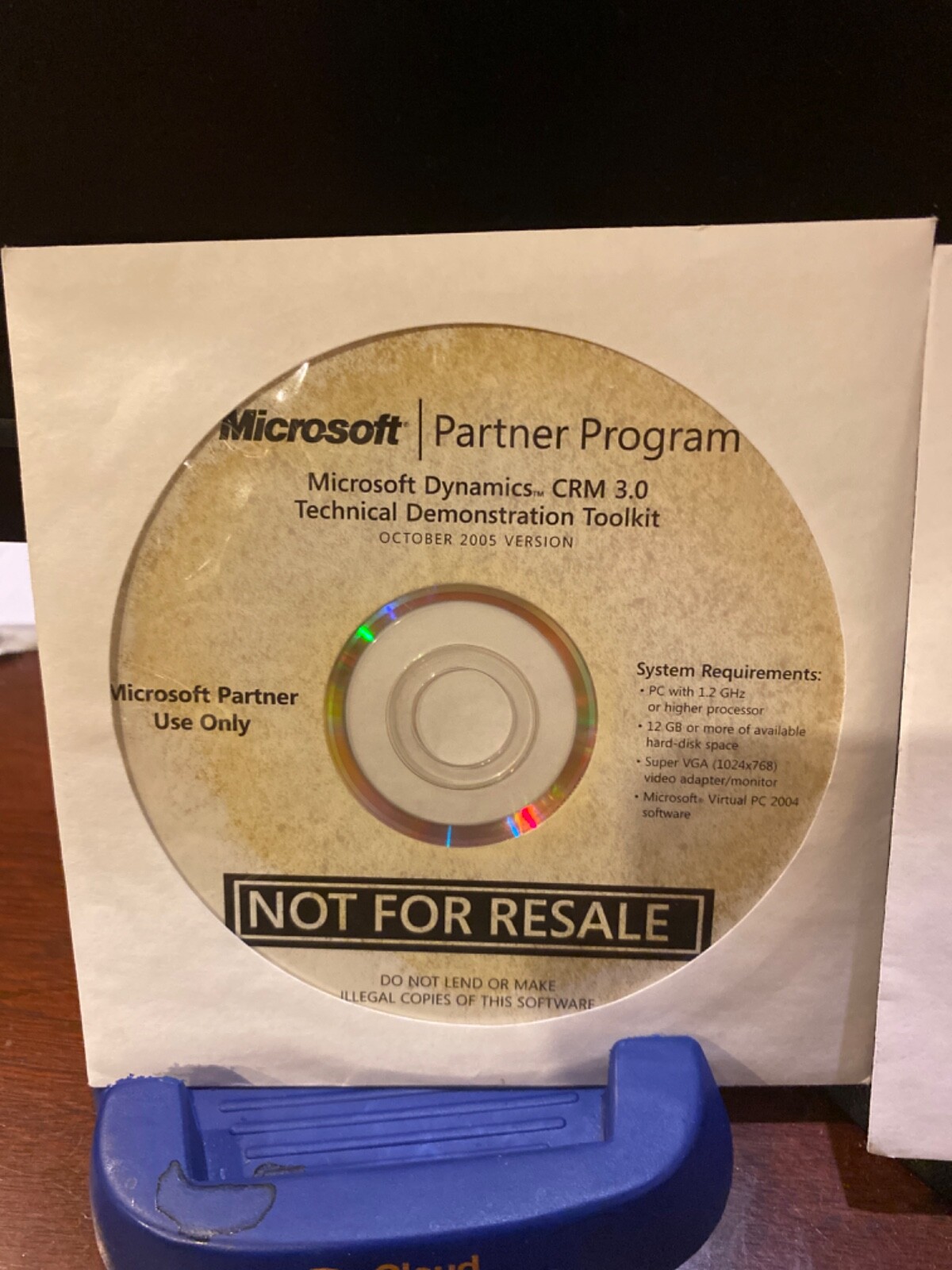 Brand New. MS Solomon 6.5 Beta + MS Dynamics  CRM 3.0 VPCs. Incredible Value NFR