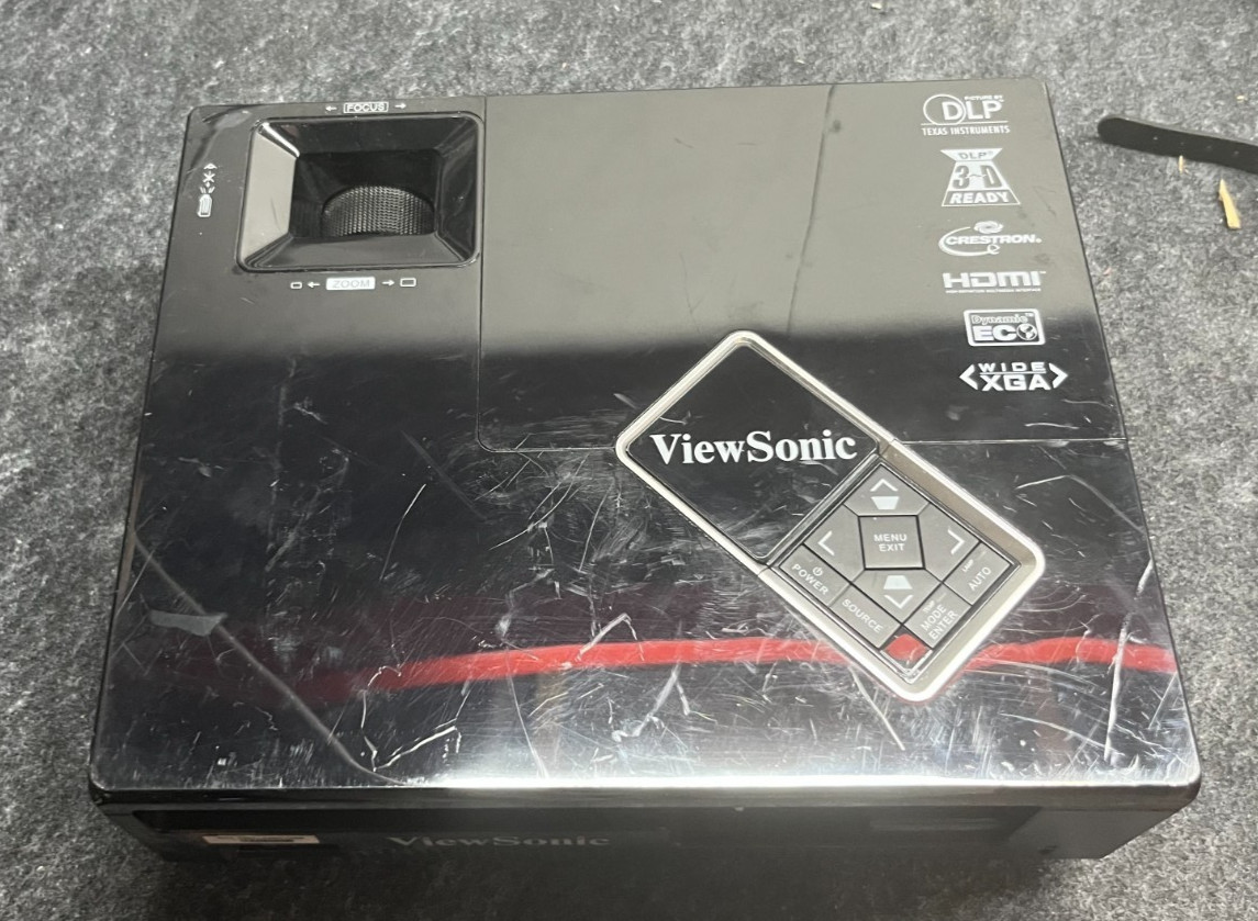 ViewSonic PJD5132 DLP Projector (VS14934)