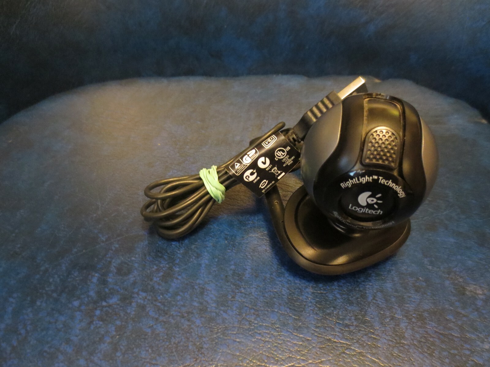 Logitech Webcam V-UBK45 RightLight RightSound Technology Camera Web Cam