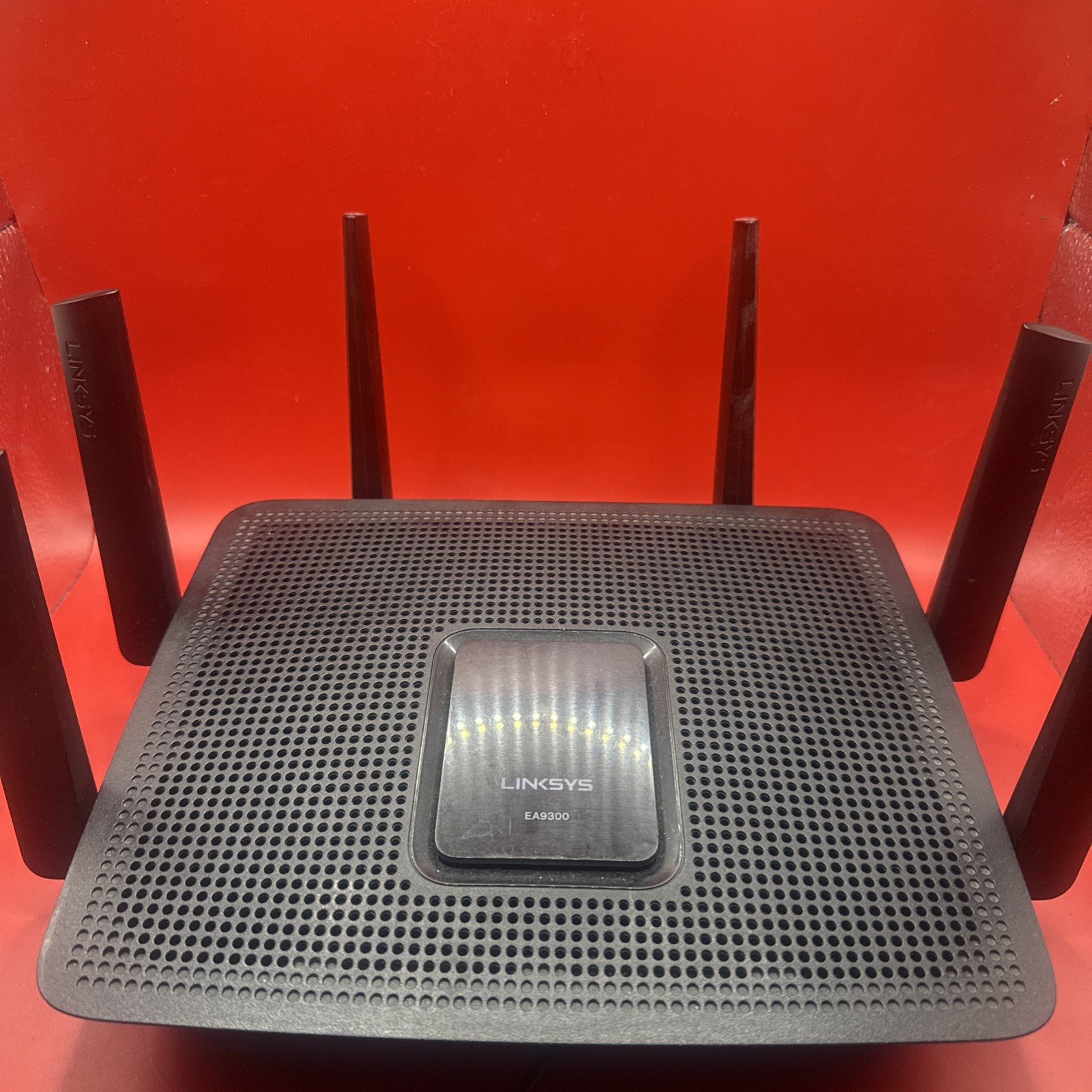 LINKSYS EA9300 MAX STREAM TRI BAND ROUTER W/ POWER Adapter Bundle