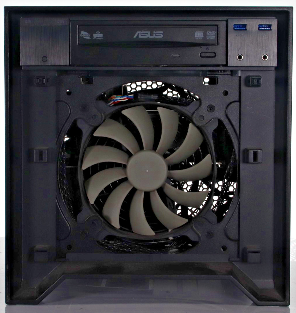 Asus H97N-WIFI Core Core i7-4790L 16GB RAM 256GB SSD Geforce 210 Win 10 Home