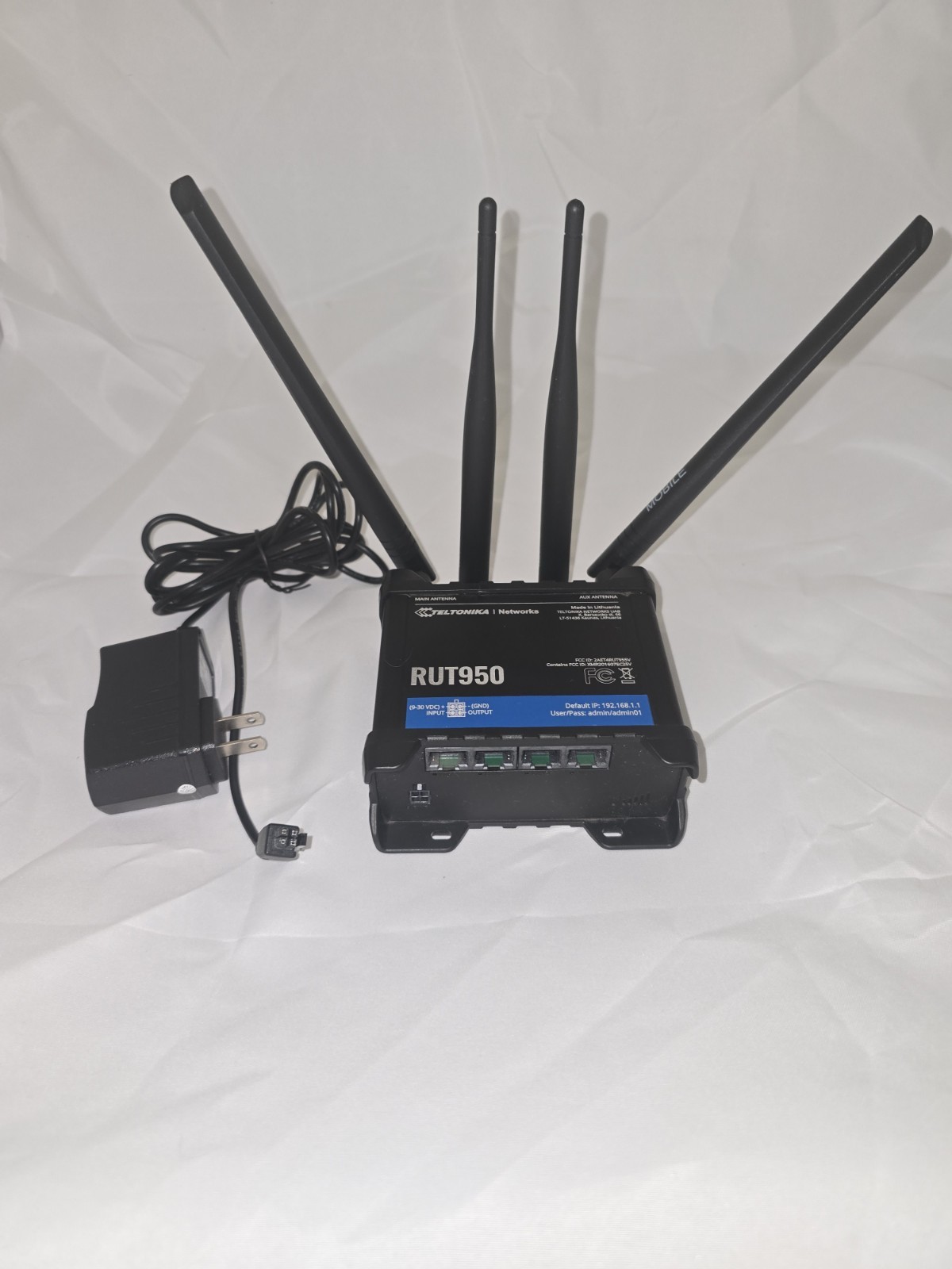 Teltonika RUT950 Industrial 4G LTE Router Modem Cellular Sim Card