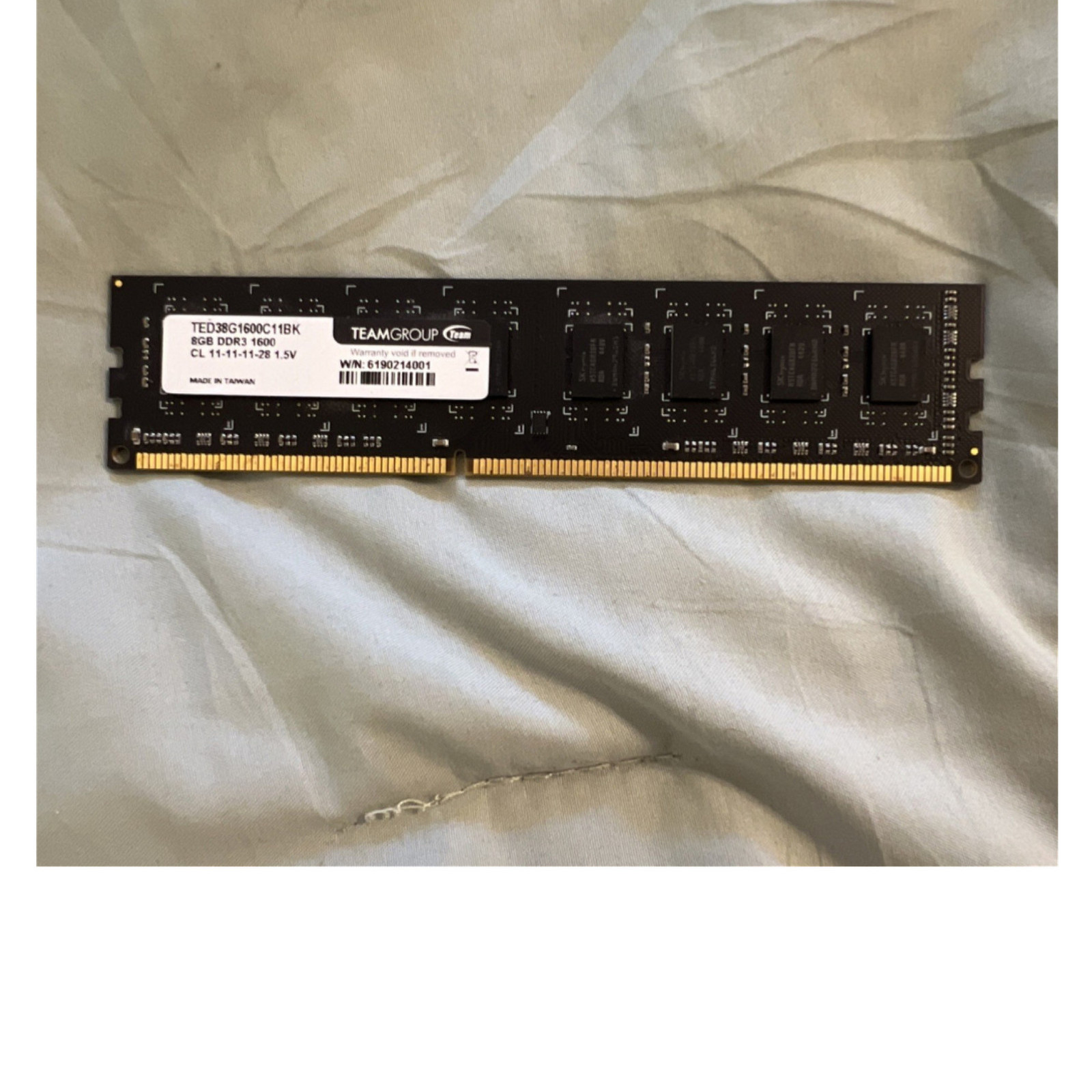 TEAMGROUP 8GB DDR3 1600MHz 240-Pin DIMM RAM